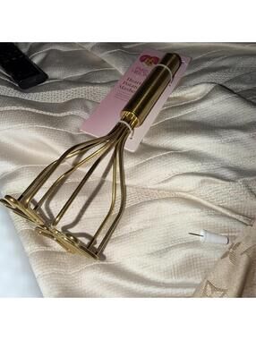 PARIS HILTON HEART POTATO MASHER STAINLESS  STEEL PARIS HILTON MASHER  NEW